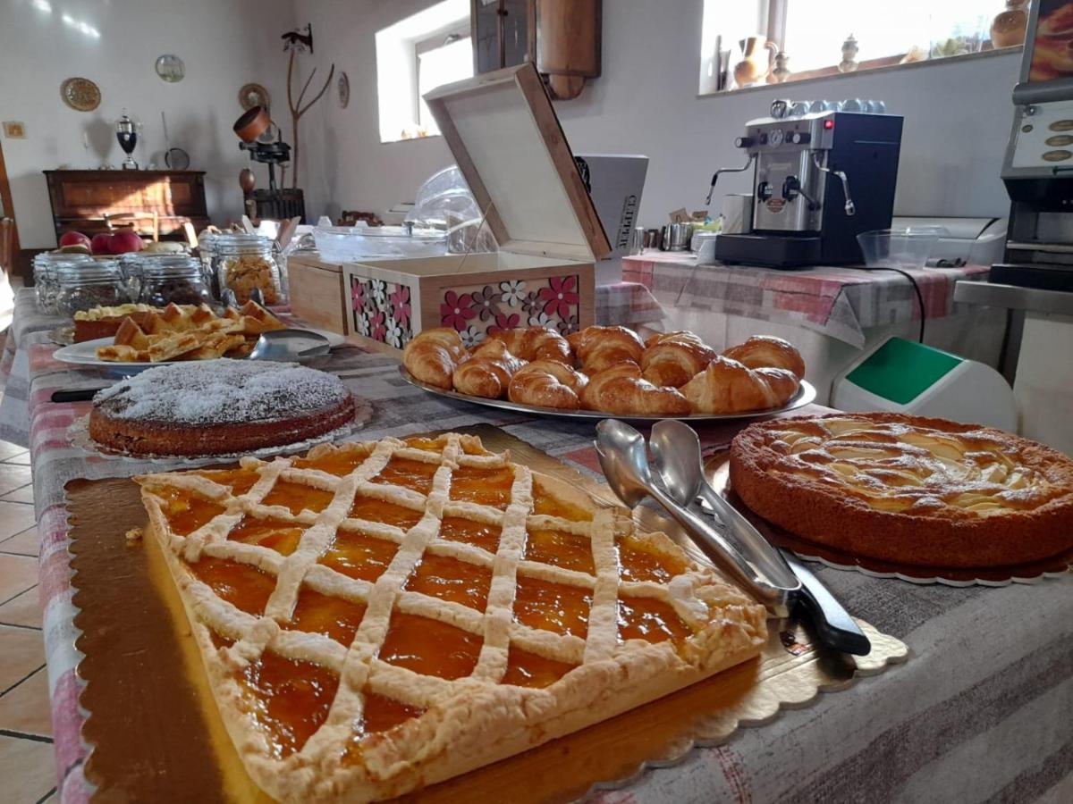Agriturismo Casella Del Piano กุบบีโอ ภายนอก รูปภาพ