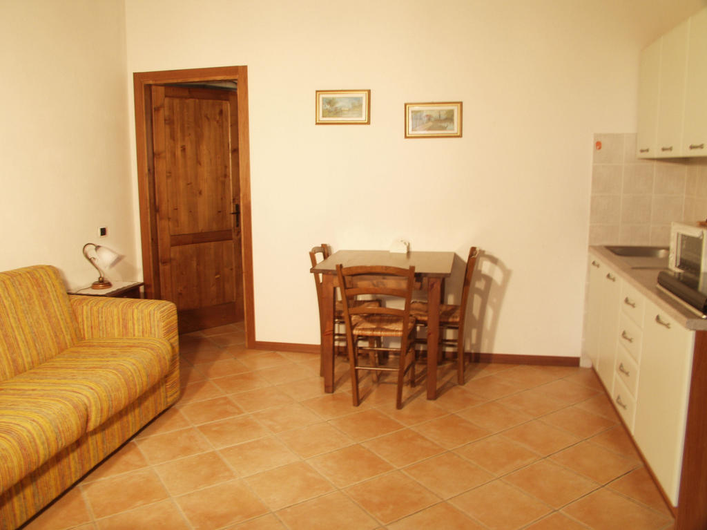 Agriturismo Casella Del Piano กุบบีโอ ภายนอก รูปภาพ