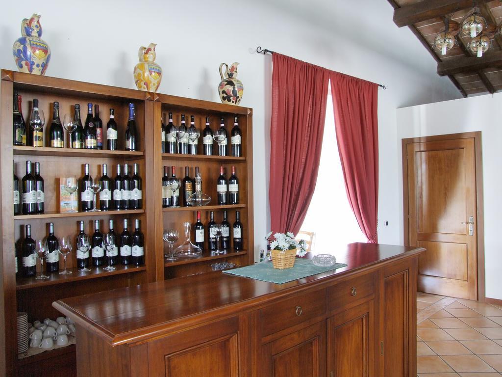 Agriturismo Casella Del Piano กุบบีโอ ภายนอก รูปภาพ