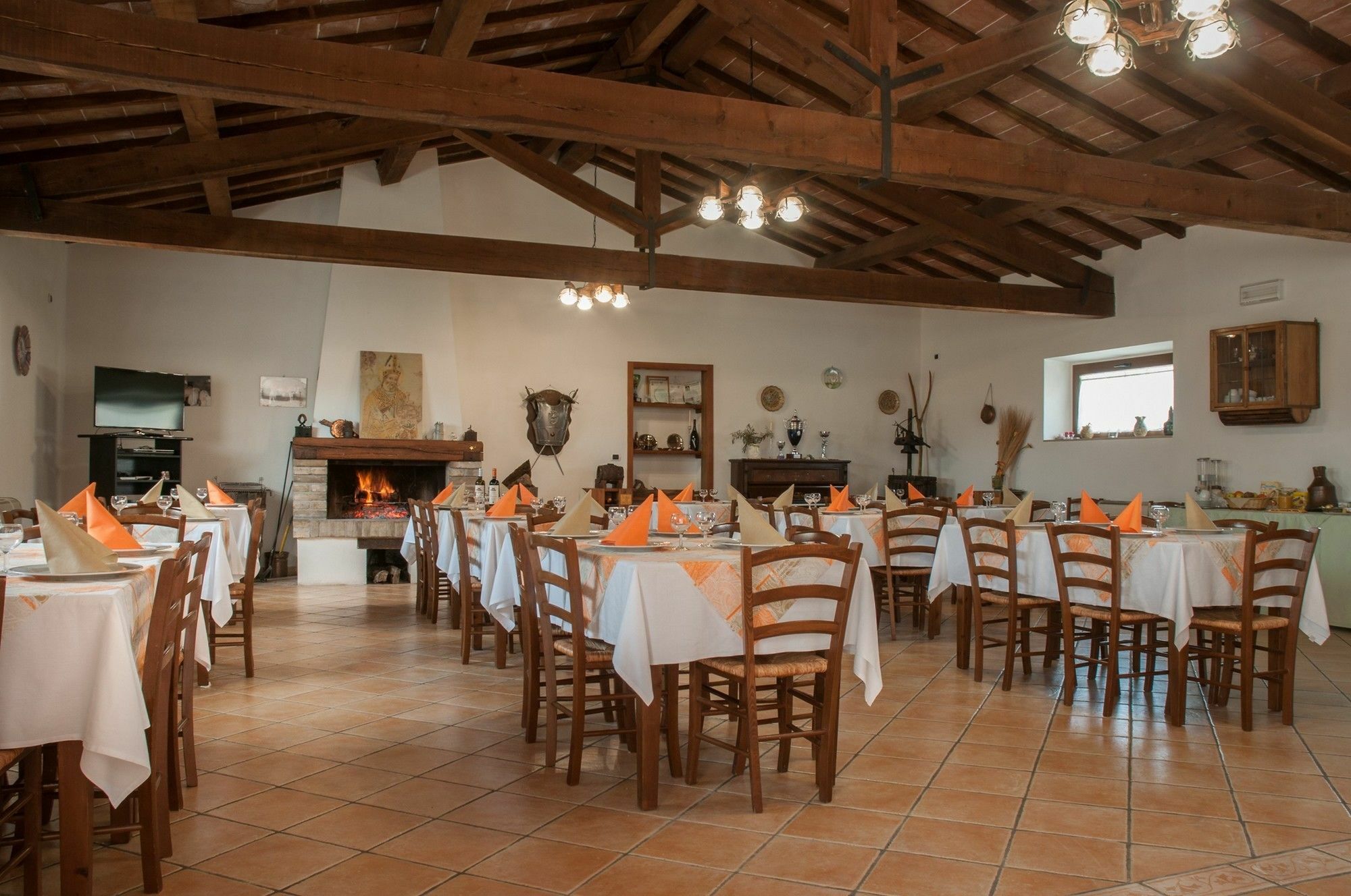 Agriturismo Casella Del Piano กุบบีโอ ภายนอก รูปภาพ